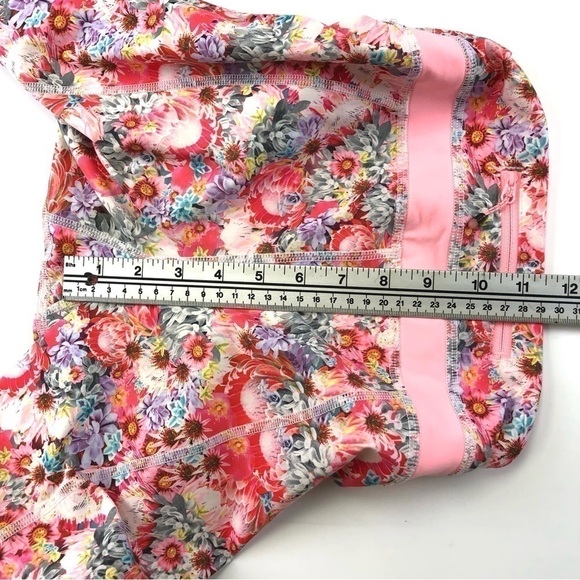 Lululemon RunInspire Crop II Luxtreme Flowabunga Multi pink Bleached crop Capri - Picture 8 of 14